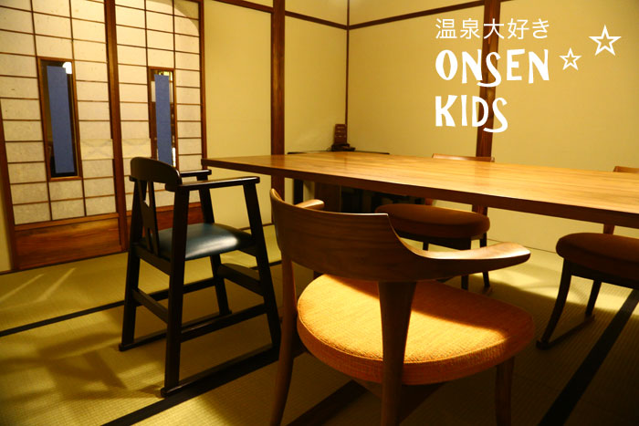 0�΂���̉���f�r���[�@�L�b�Y�`�F�A