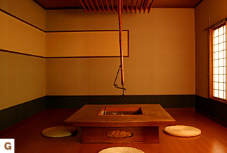 �͘F�����q��