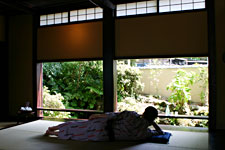 �������Ȃ��ŏ\���ɋx�{���邱�Ƃ���؂ł�