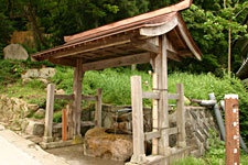 ��t�T�����͌ܓ����򋽎������̂ЂƂ�