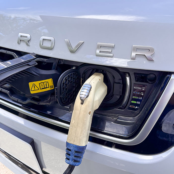 EV電気自動車 充電ステーション
五頭山麓 うららの森